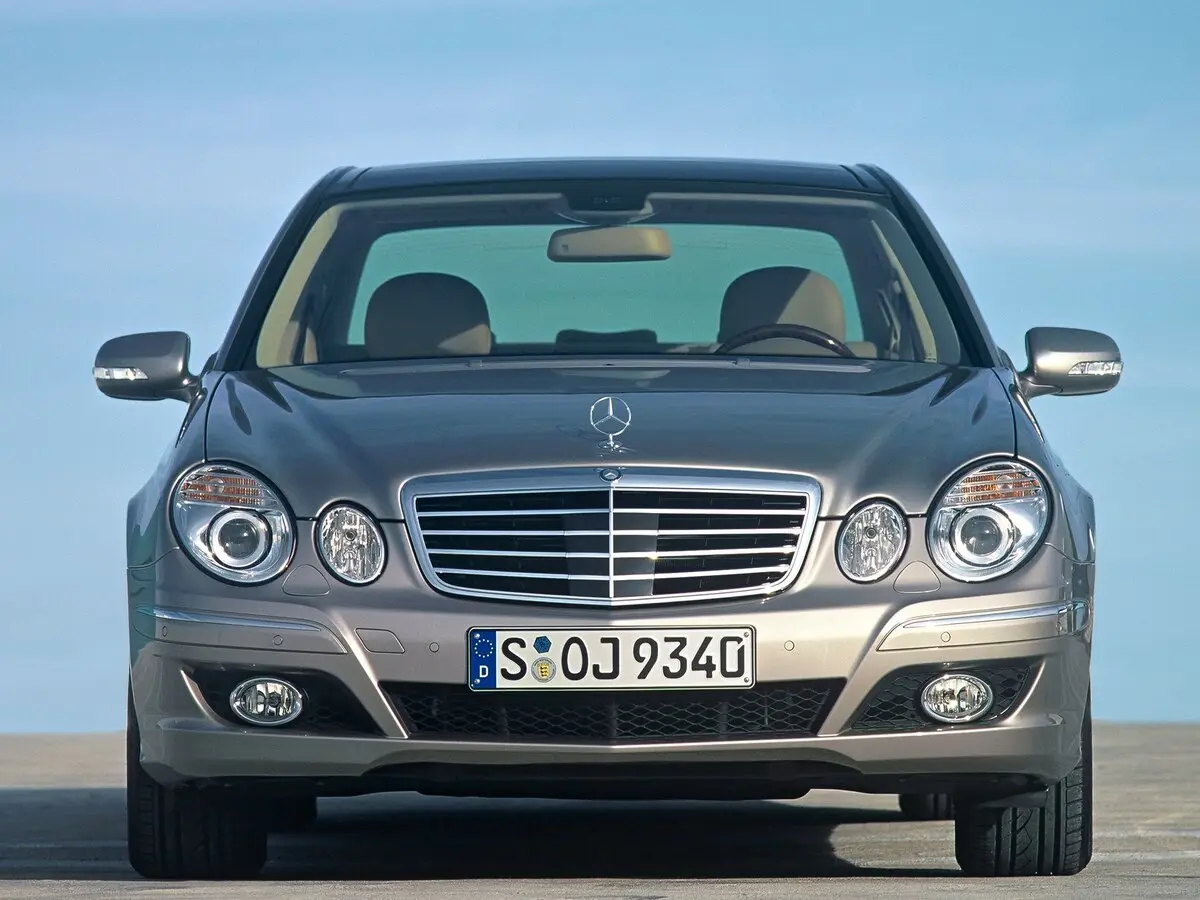 Mercedes-Benz E-Класс III (W211, S211) Рестайлинг Седан — фото 3