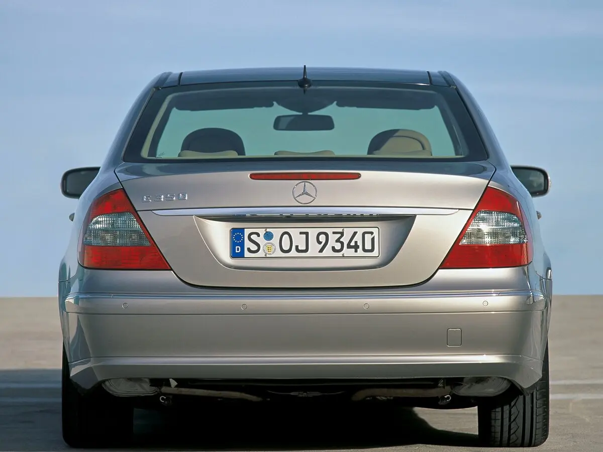 Mercedes-Benz E-Класс III (W211, S211) Рестайлинг Седан — фото 4