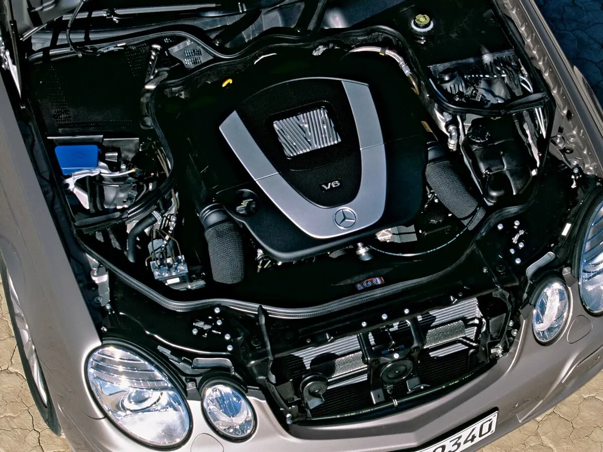 Mercedes-Benz E-Класс III (W211, S211) Рестайлинг Седан — фото 12