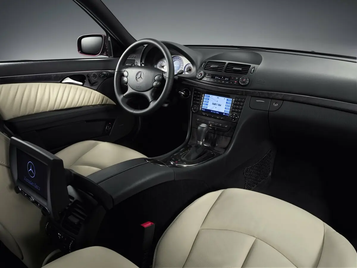 Mercedes-Benz E-Класс III (W211, S211) Рестайлинг Универсал 5 дв. — фото 6