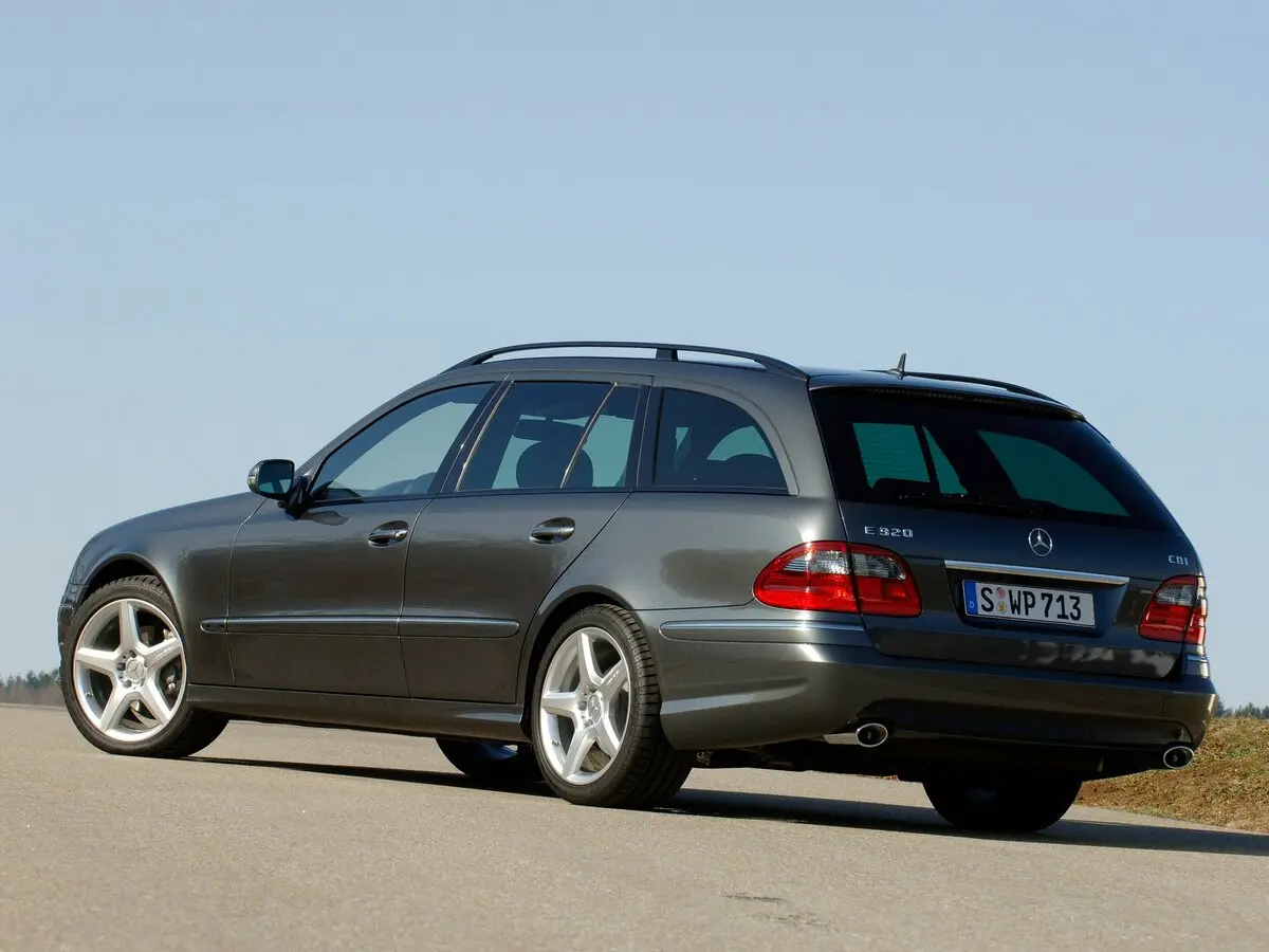 Mercedes-Benz E-Класс AMG III (W211, S211) Рестайлинг Универсал 5 дв. — фото 5
