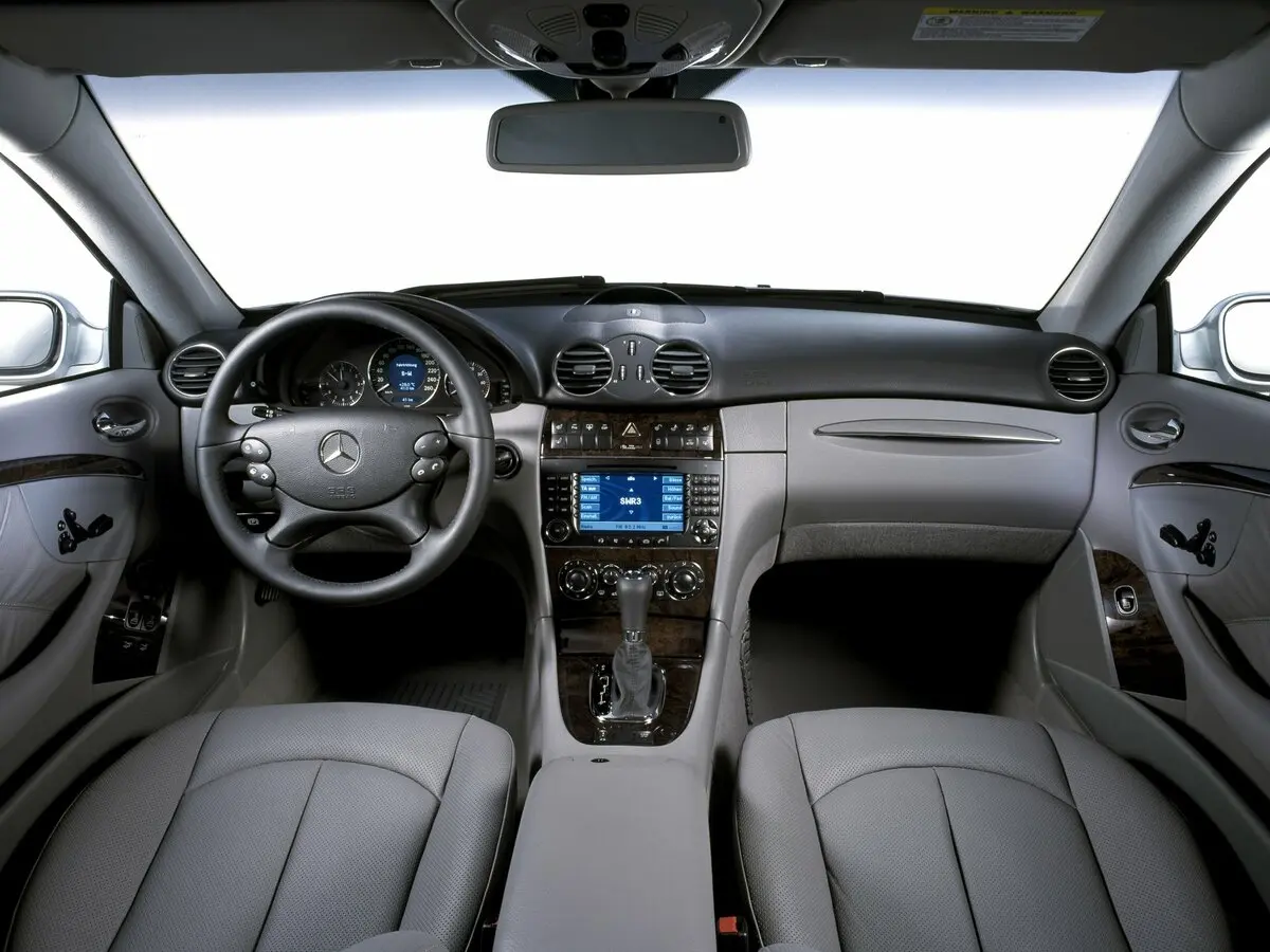 Mercedes-Benz CLK-Класс II (W209) Рестайлинг Купе-хардтоп — photo 6
