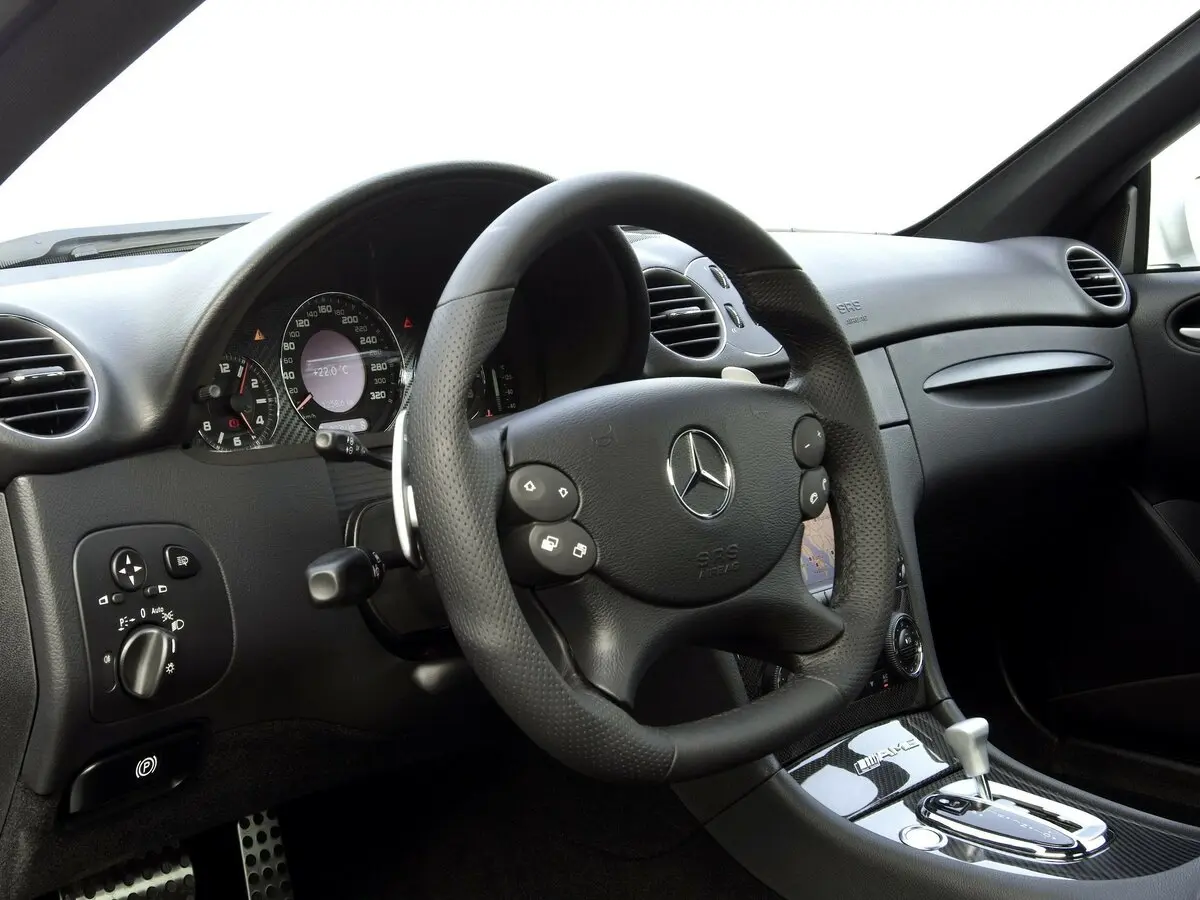 Mercedes-Benz CLK-Класс AMG II (W209) Рестайлинг Купе — 照片 8