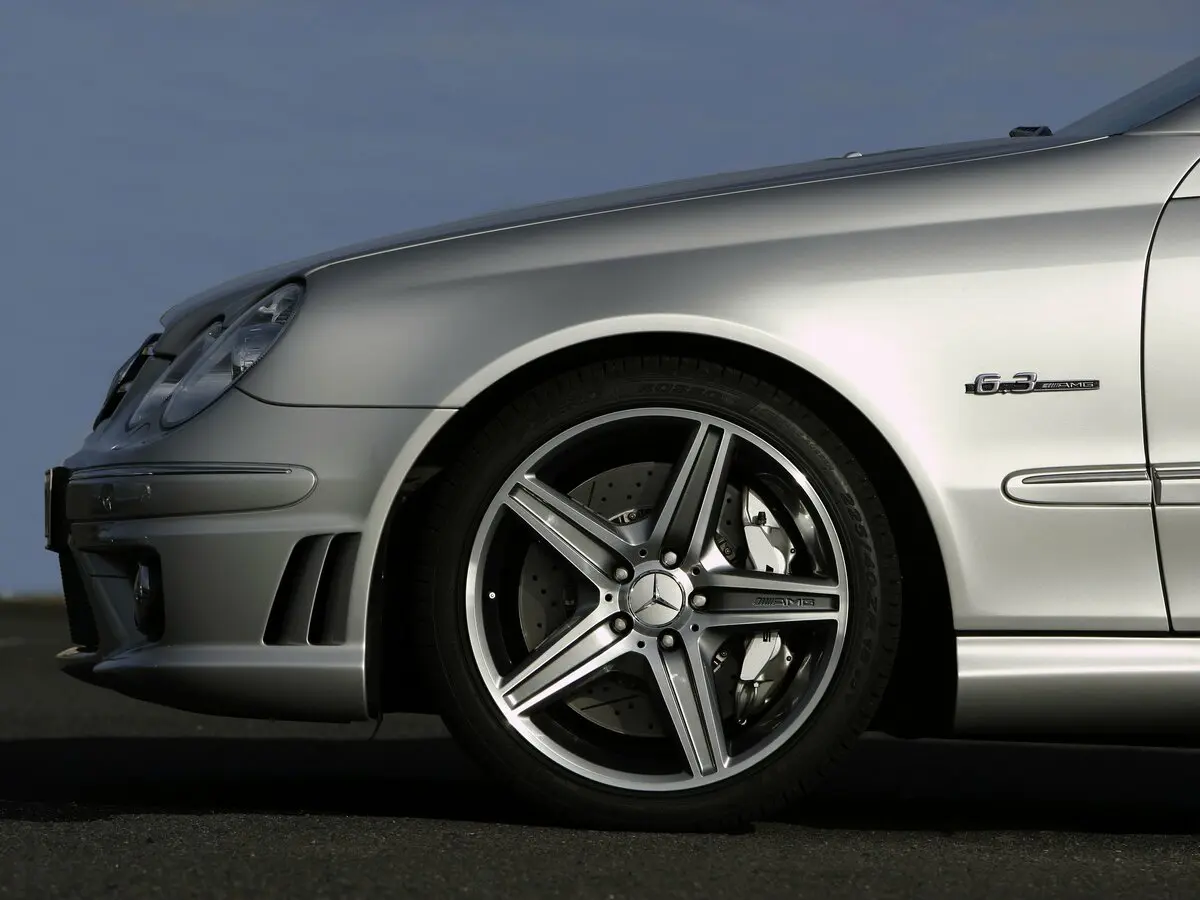 Mercedes-Benz CLK-Класс AMG II (W209) Рестайлинг Кабриолет — сүрөт 7