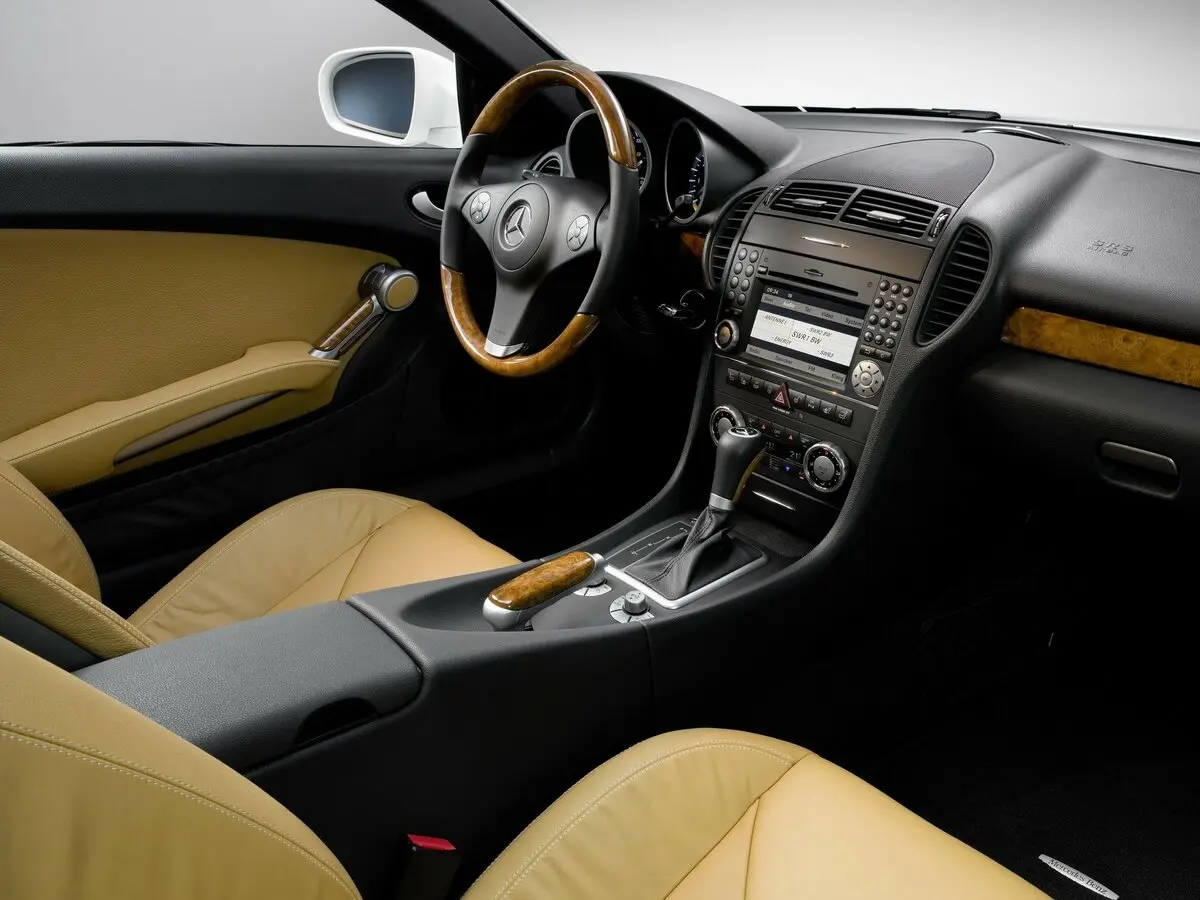 Mercedes-Benz SLK-Класс II (R171) Рестайлинг Родстер — 照片 7