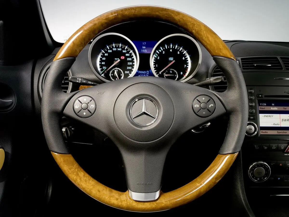 Mercedes-Benz SLK-Класс II (R171) Рестайлинг Родстер — 照片 9