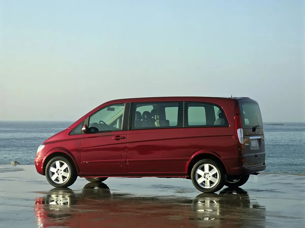 Mercedes-Benz Viano I (W639) Минивэн — фото 2