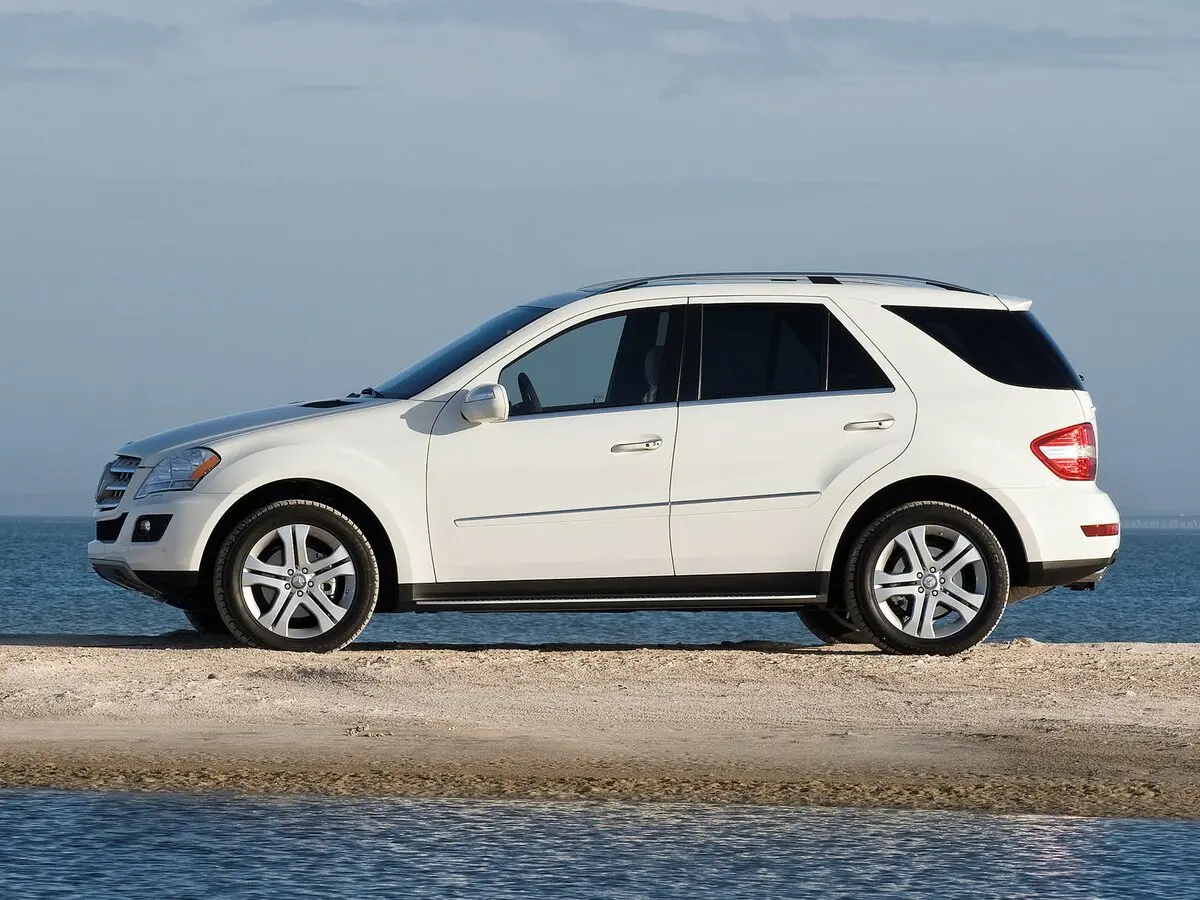 Mercedes-Benz M-Класс II (W164) Рестайлинг Внедорожник 5 дв. — photo 2