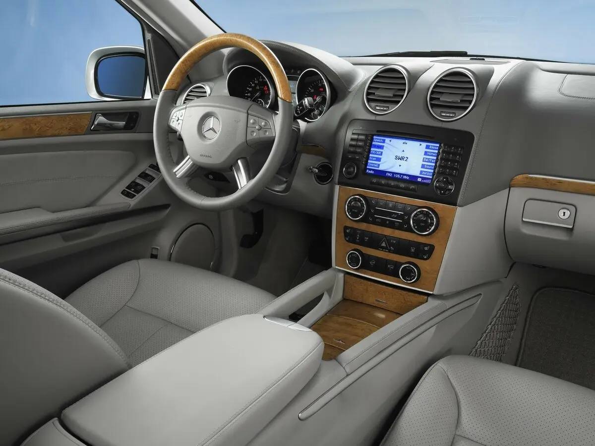 Mercedes-Benz GL-Класс I (X164) Внедорожник 5 дв. — сүрөт 7