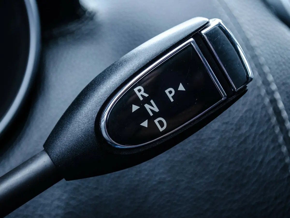 Mercedes-Benz GL-Класс I (X164) Внедорожник 5 дв. — сүрөт 13