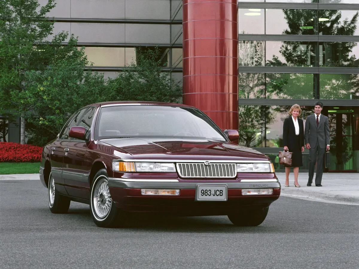 Mercury Grand Marquis II Седан — photo 3