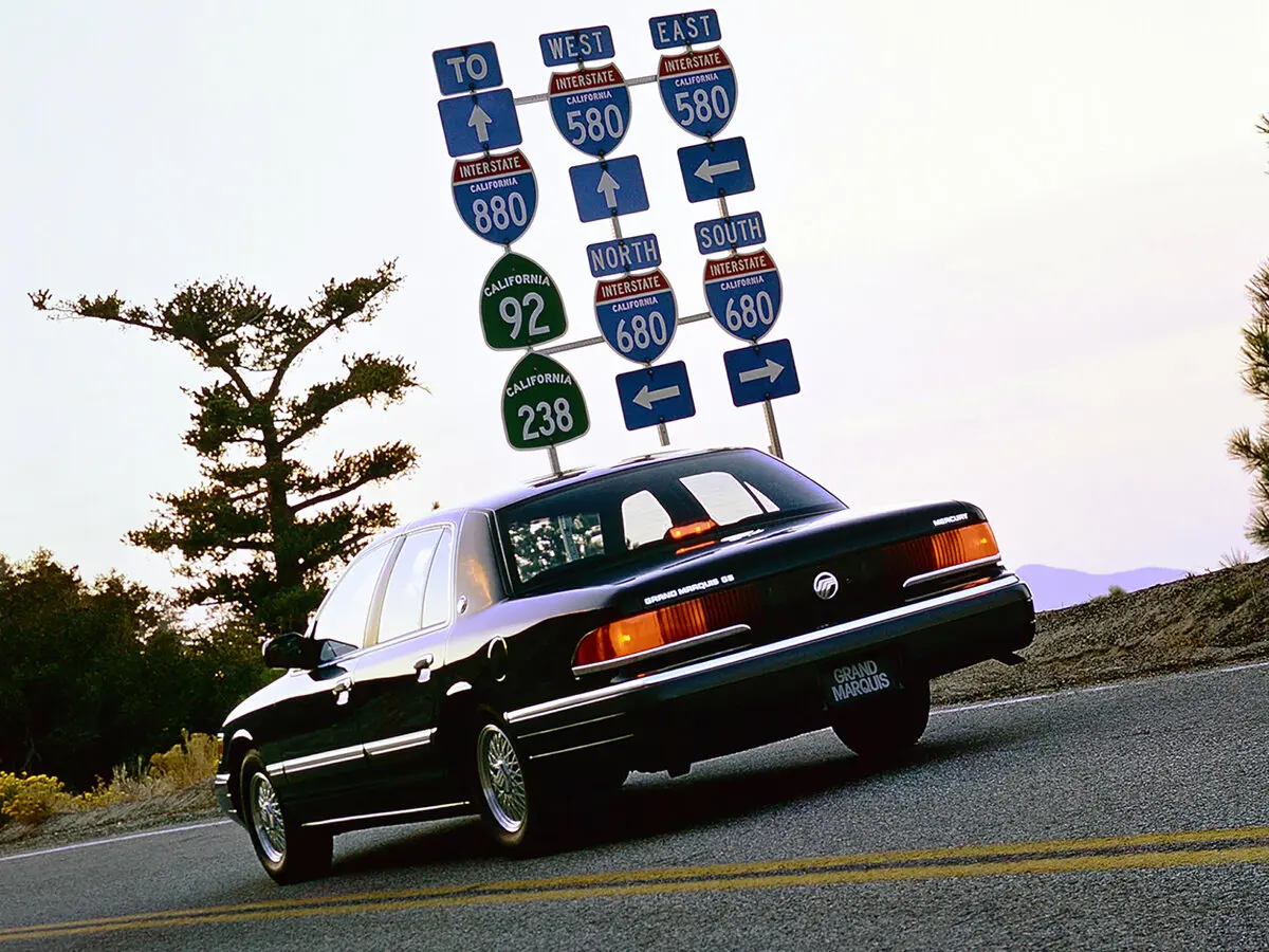 Mercury Grand Marquis II Седан — photo 5