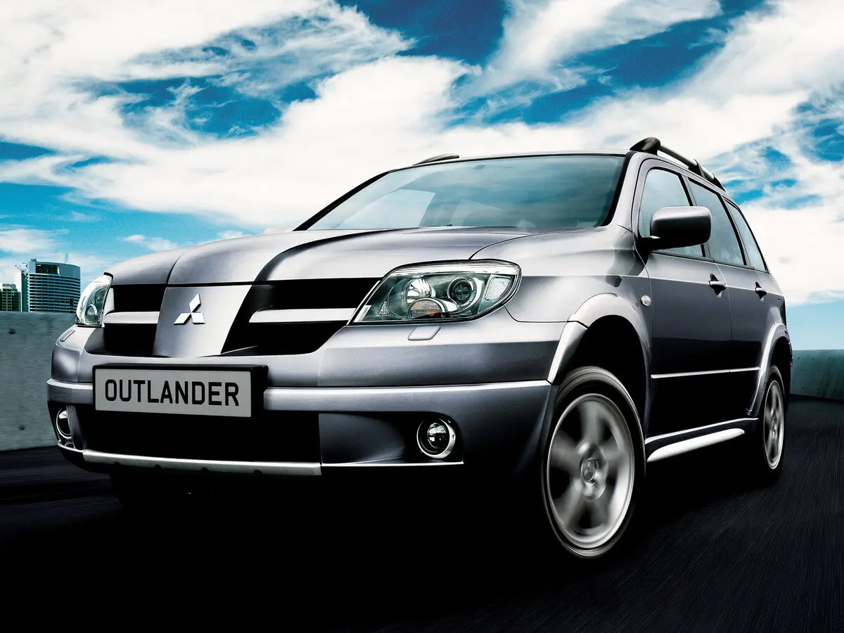 Mitsubishi Outlander I Внедорожник 5 дв. — photo 3