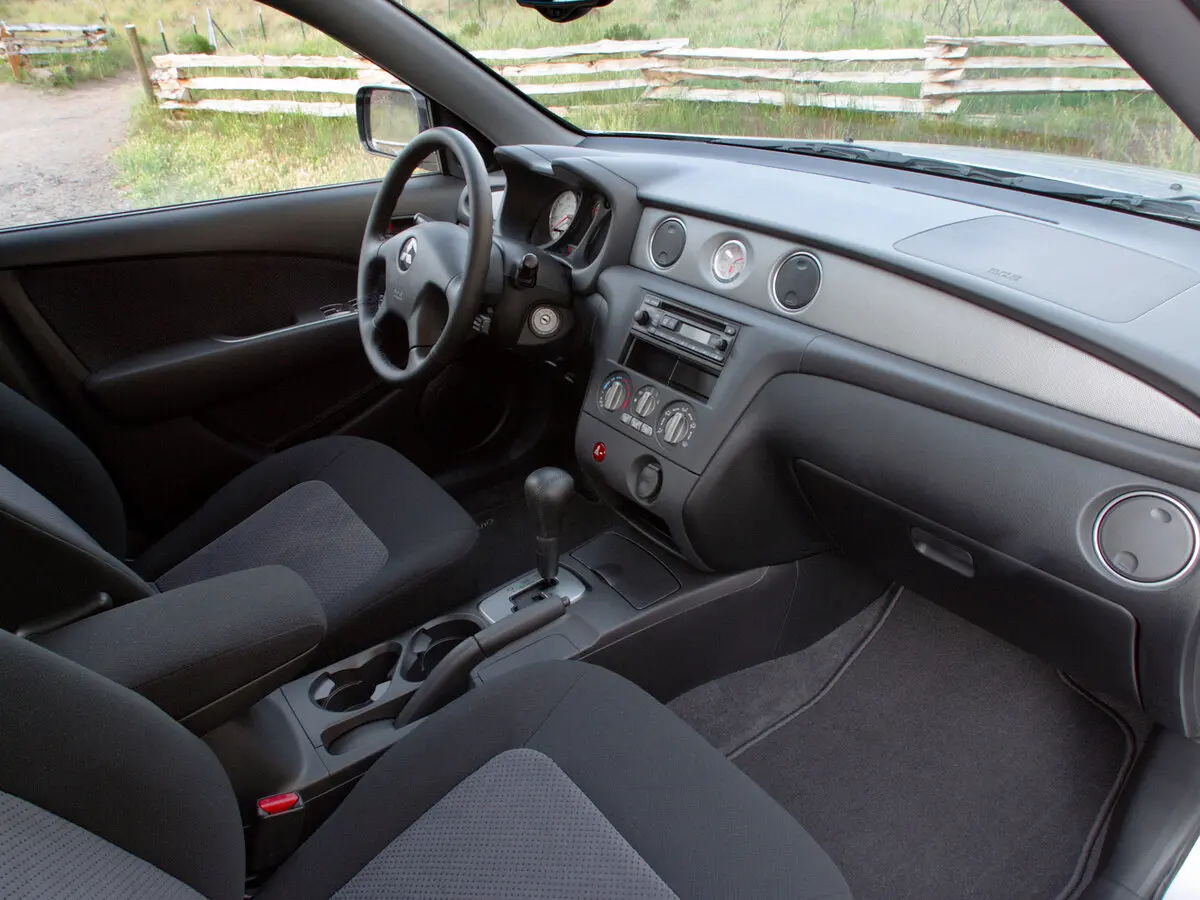 Mitsubishi Outlander I Внедорожник 5 дв. — photo 6