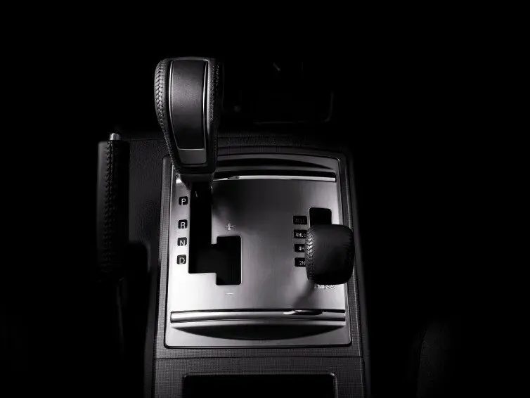 Mitsubishi Pajero IV Внедорожник 3 дв. — photo 6