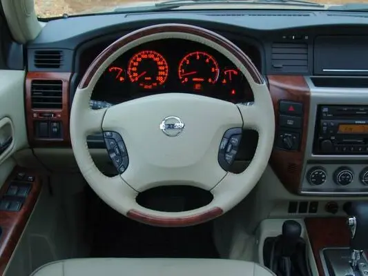Nissan Patrol V (Y61) Рестайлинг Внедорожник 3 дв. — сүрөт 4