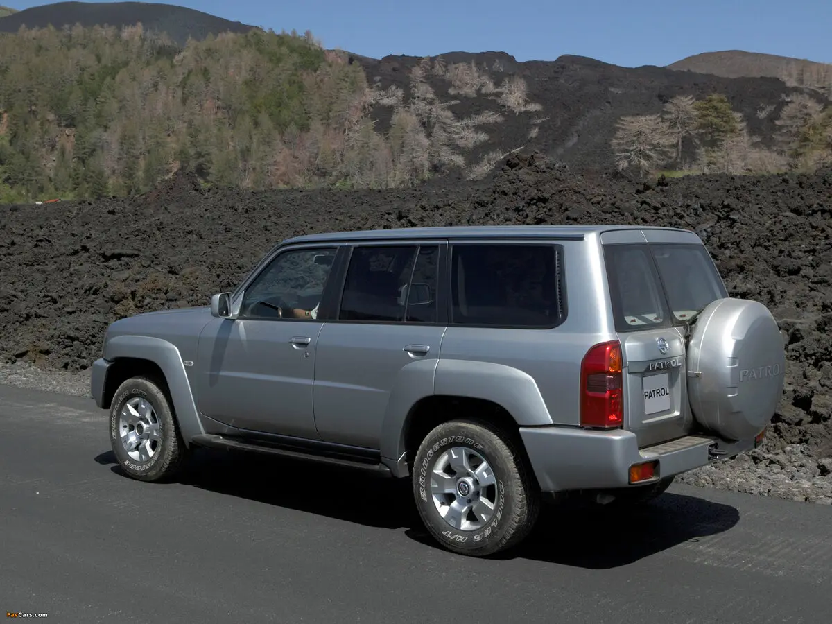 Nissan Patrol V (Y61) Рестайлинг Внедорожник 5 дв. — сүрөт 5