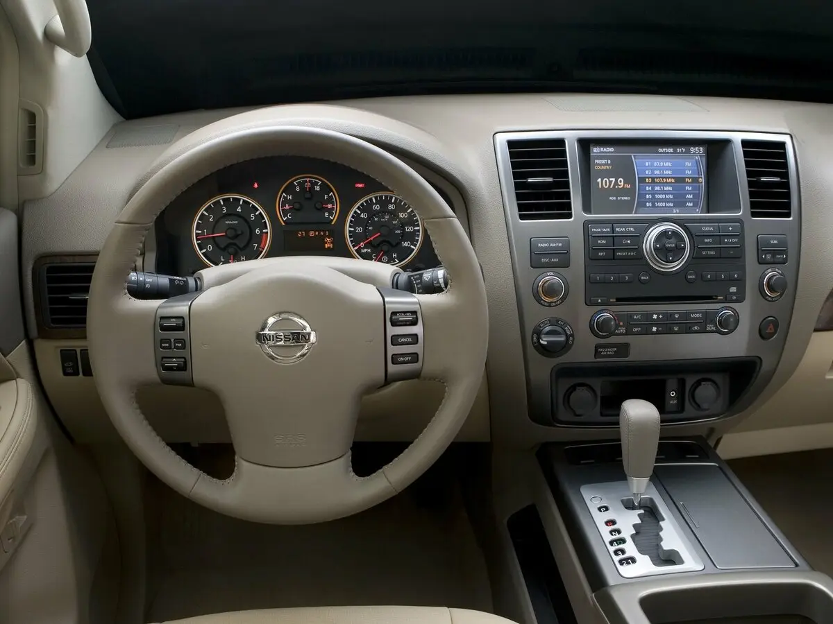 Nissan Armada I Рестайлинг Внедорожник 5 дв. — 照片 7