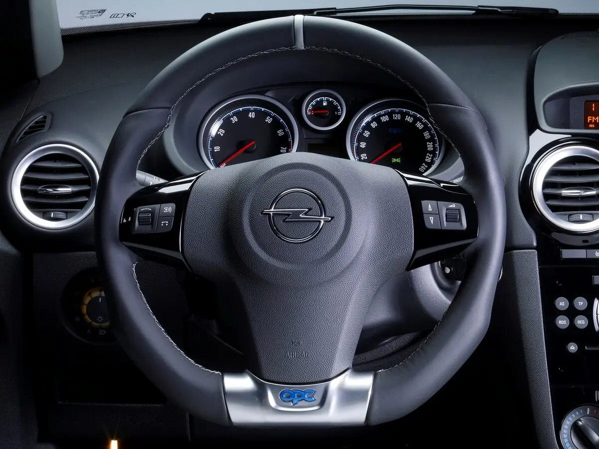 Opel Corsa OPC D Хэтчбек 3 дв. — 照片 9