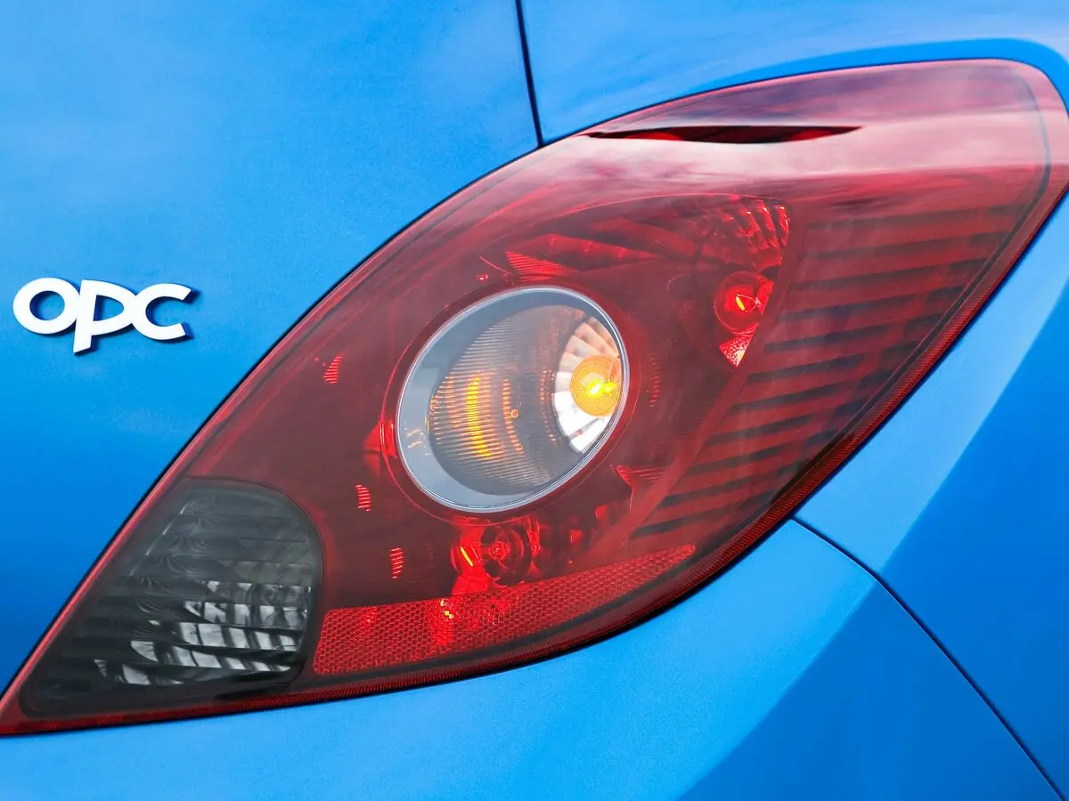 Opel Corsa OPC D Хэтчбек 3 дв. — 照片 12