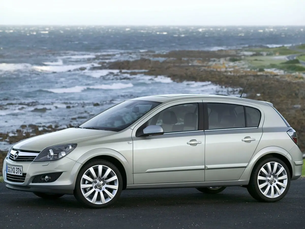 Opel Astra H Рестайлинг Хэтчбек 5 дв. — фото 2