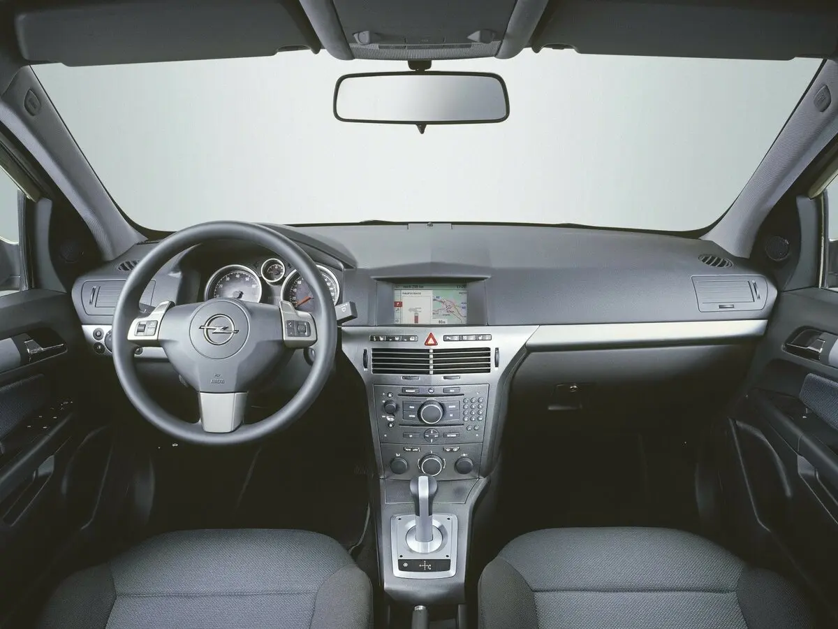 Opel Astra H Рестайлинг Хэтчбек 5 дв. — фото 6