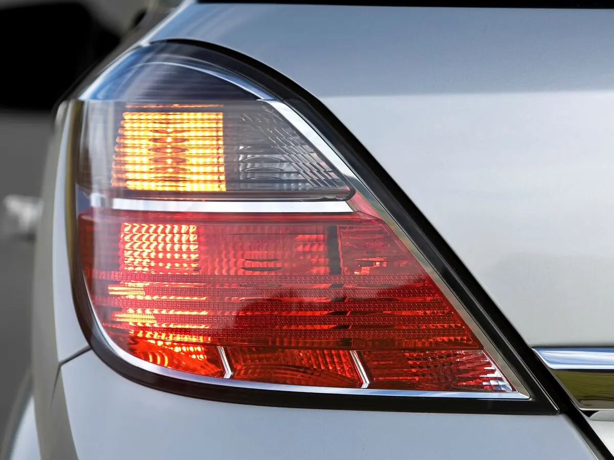 Opel Astra H Рестайлинг Хэтчбек 5 дв. — фото 10