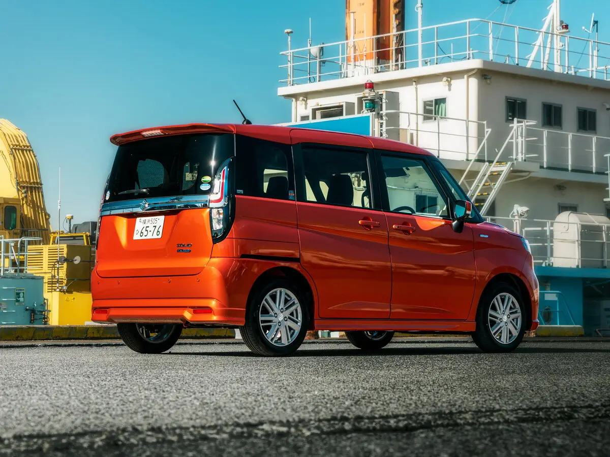 Suzuki Solio IV Микровэн — 照片 4