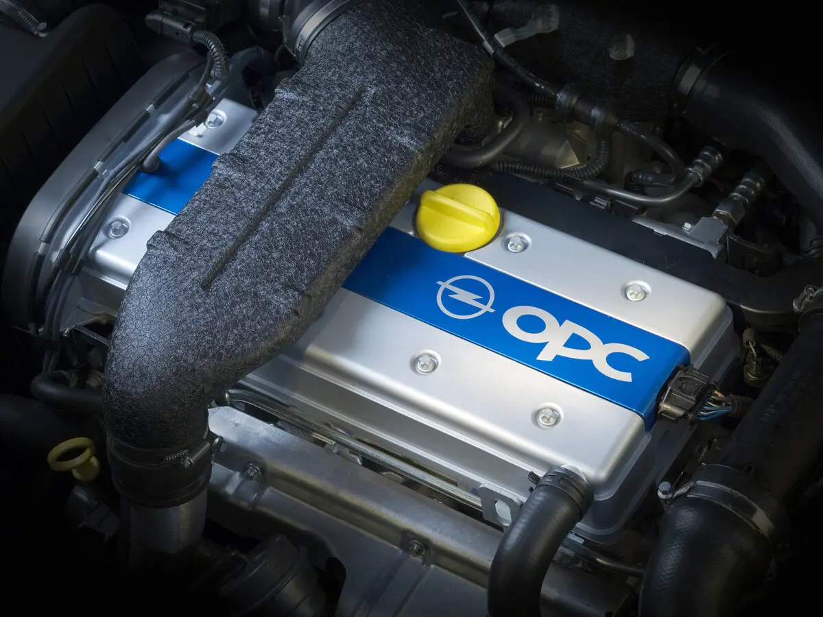 Opel Astra OPC H Хэтчбек 3 дв. — сүрөт 11
