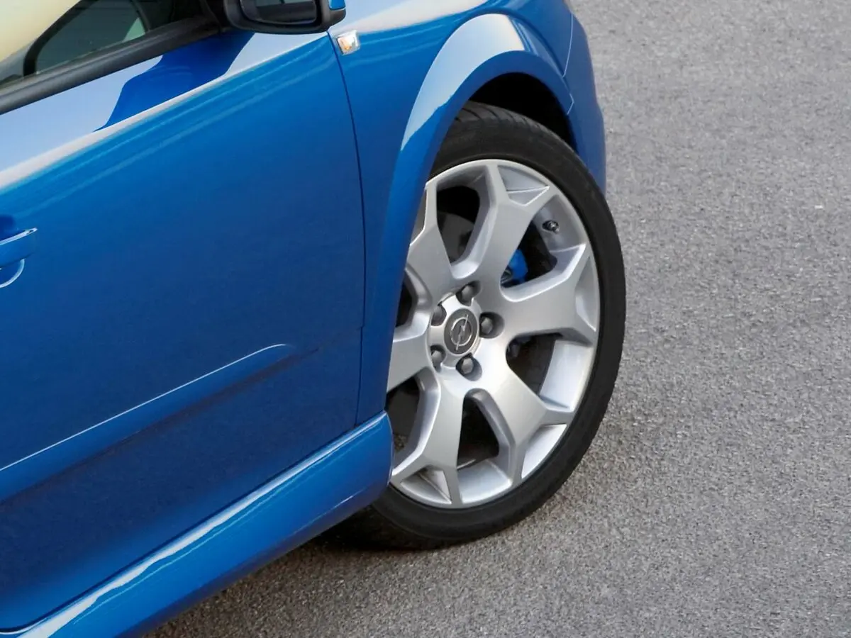 Opel Astra OPC H Хэтчбек 3 дв. — сүрөт 12