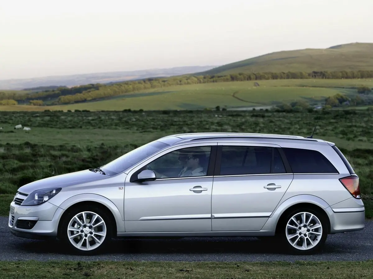 Opel Astra H Рестайлинг Универсал 5 дв. — фото 2