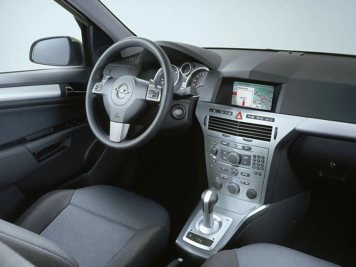Opel Astra H Рестайлинг Универсал 5 дв. — фото 6