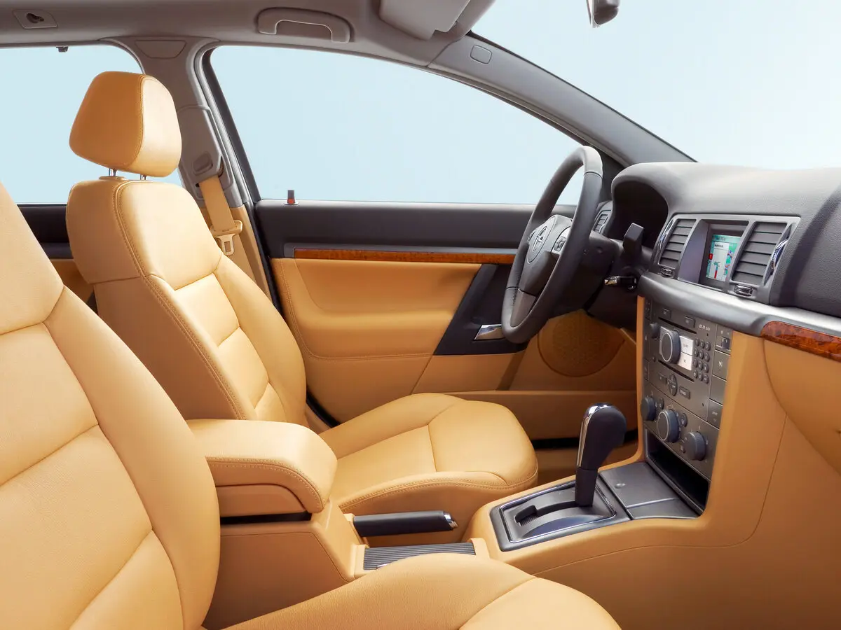 Opel Vectra C Рестайлинг Седан — фото 6