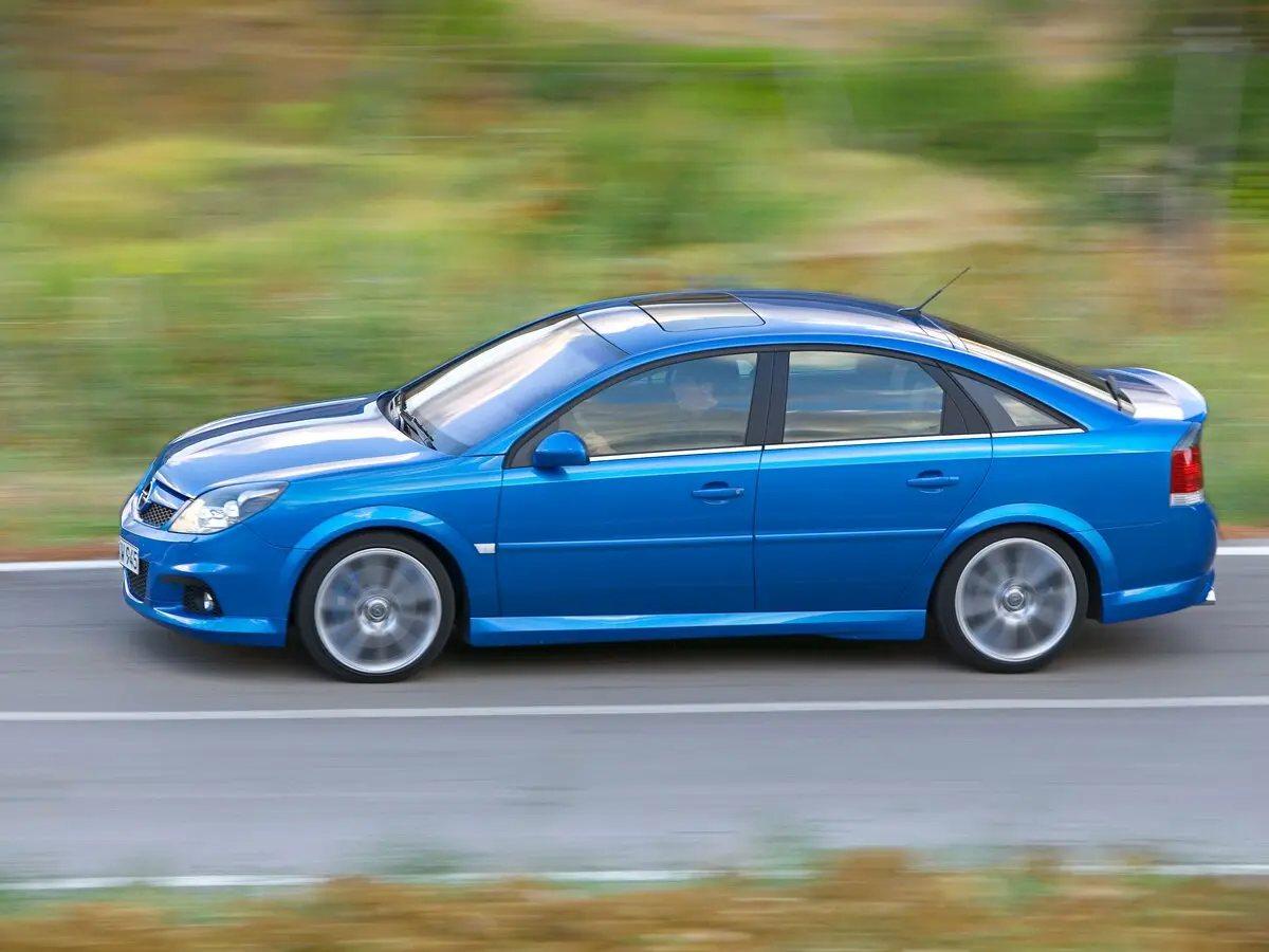 Opel Vectra OPC C Рестайлинг Лифтбек — сүрөт 2