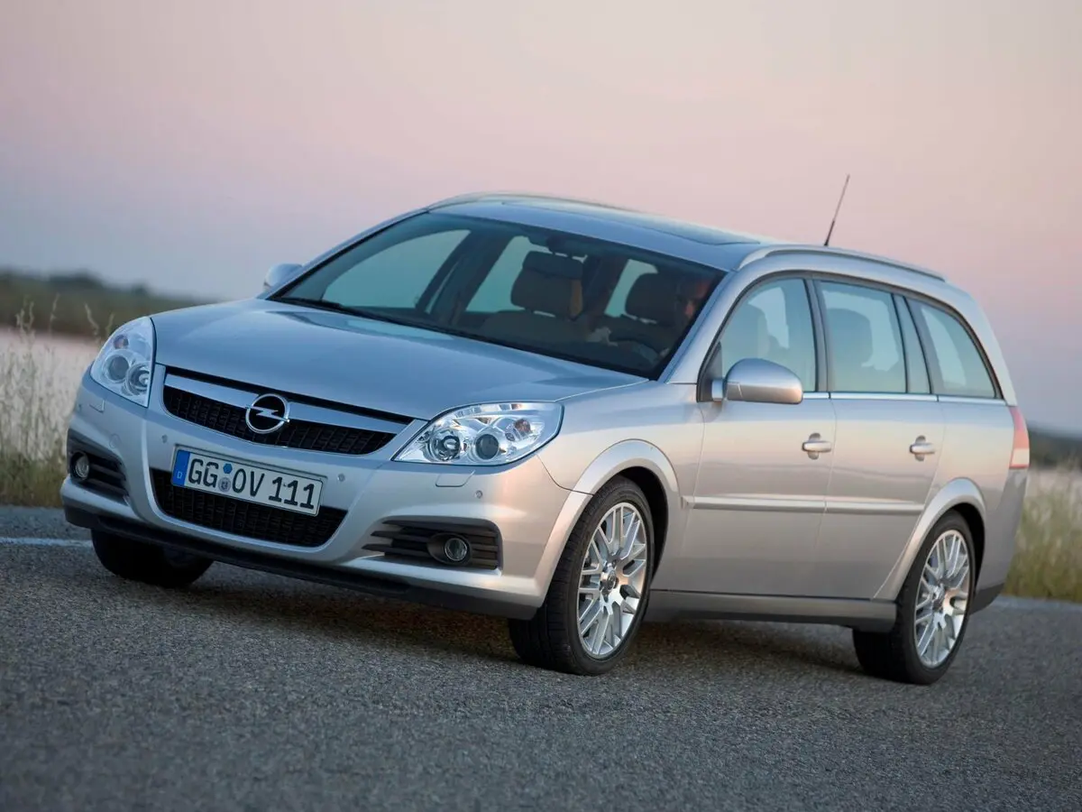 Opel Vectra C Рестайлинг Универсал 5 дв.