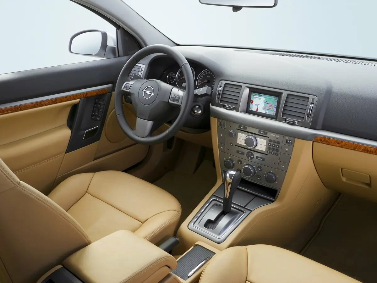 Opel Signum I Рестайлинг Хэтчбек 5 дв. — photo 6