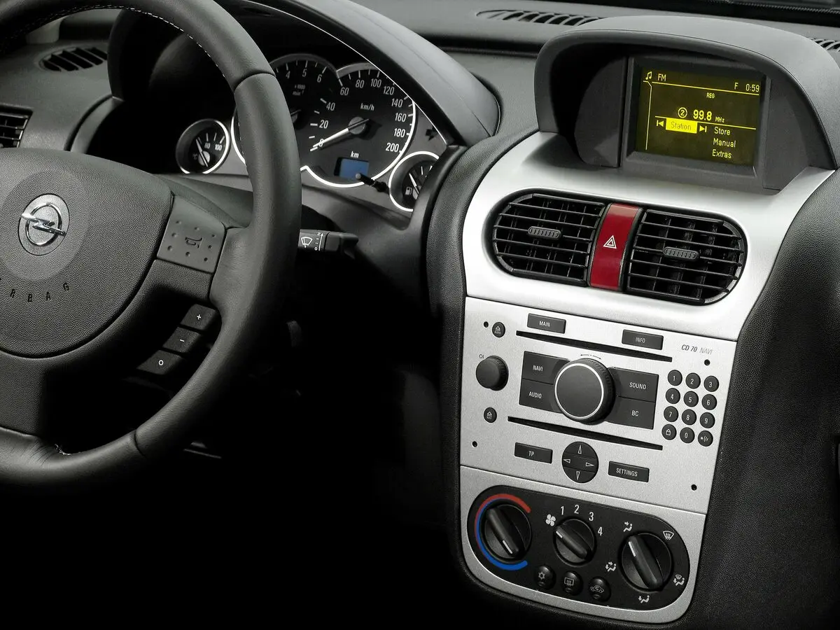 Opel Combo C Рестайлинг Компактвэн — 照片 8