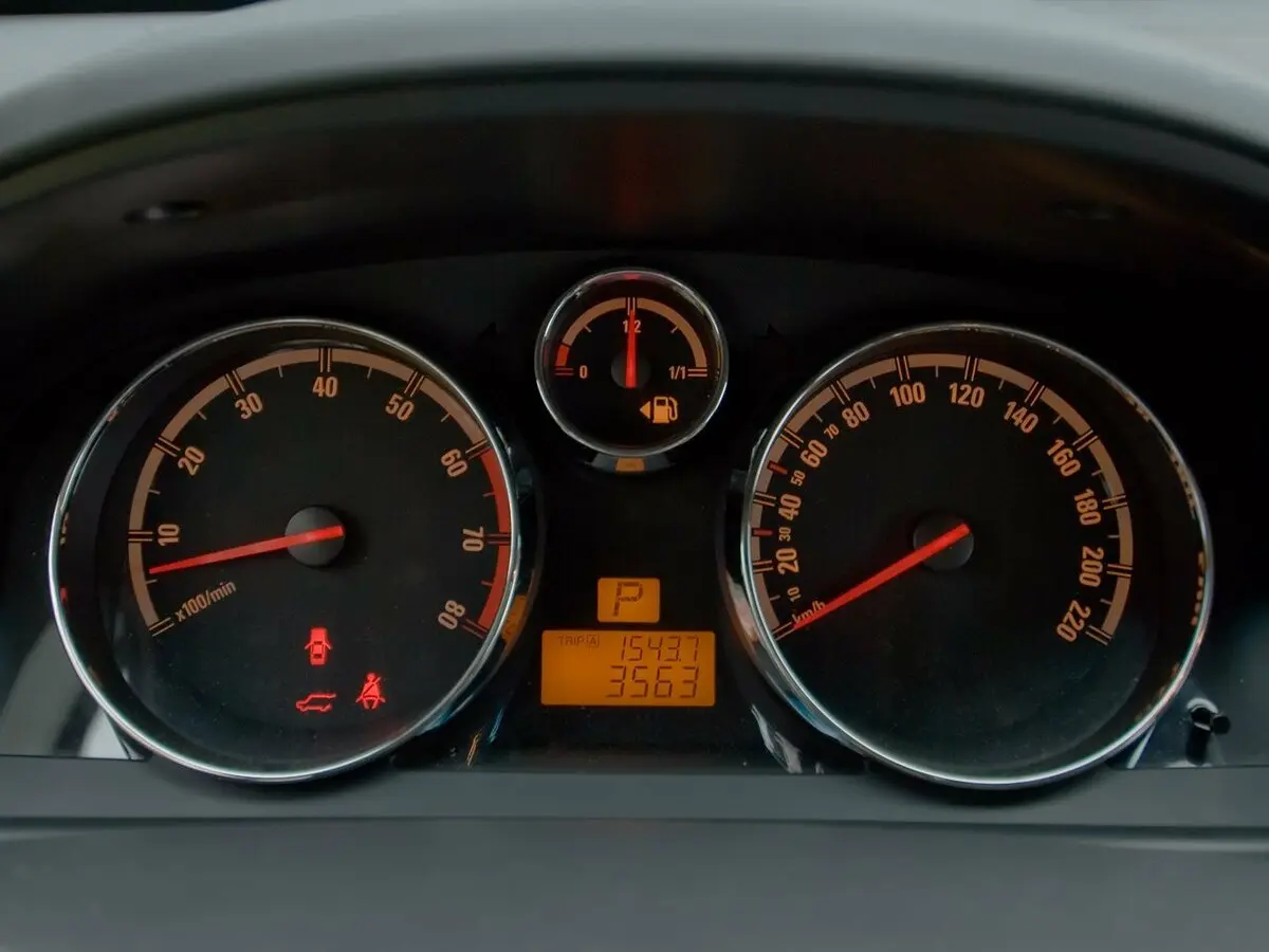 Opel Antara I Внедорожник 5 дв. — сүрөт 8