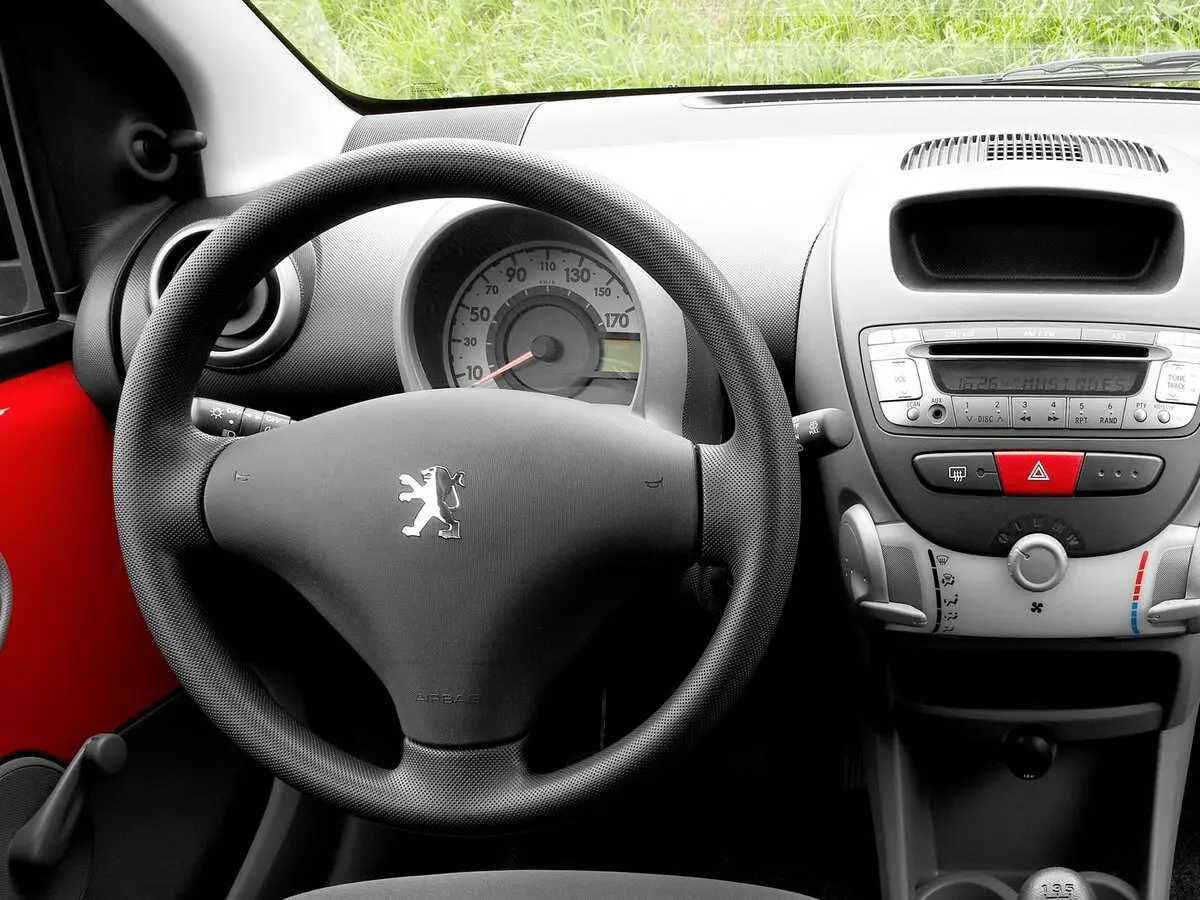Peugeot 107 I Хэтчбек 3 дв. — сүрөт 9