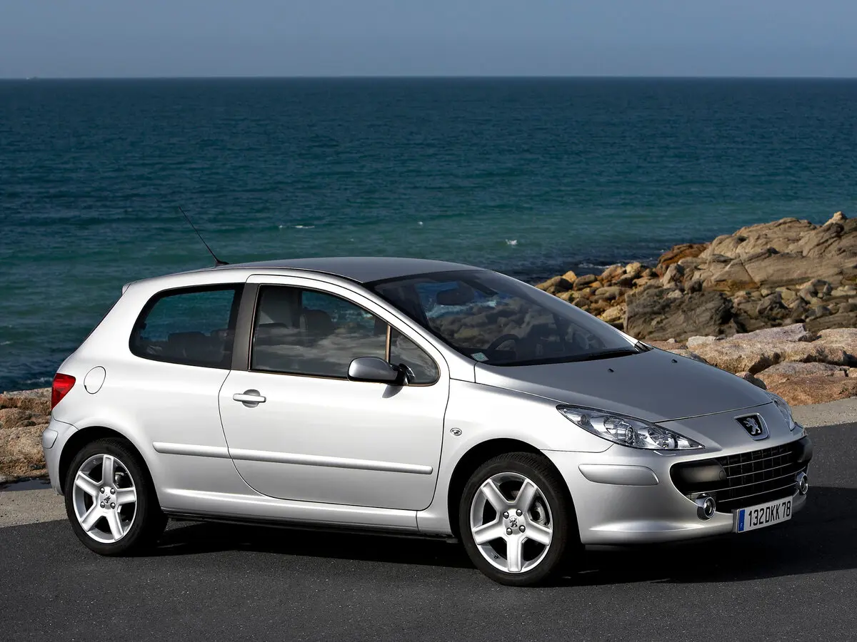 Peugeot 307 I Рестайлинг Хэтчбек 3 дв. — сүрөт 2