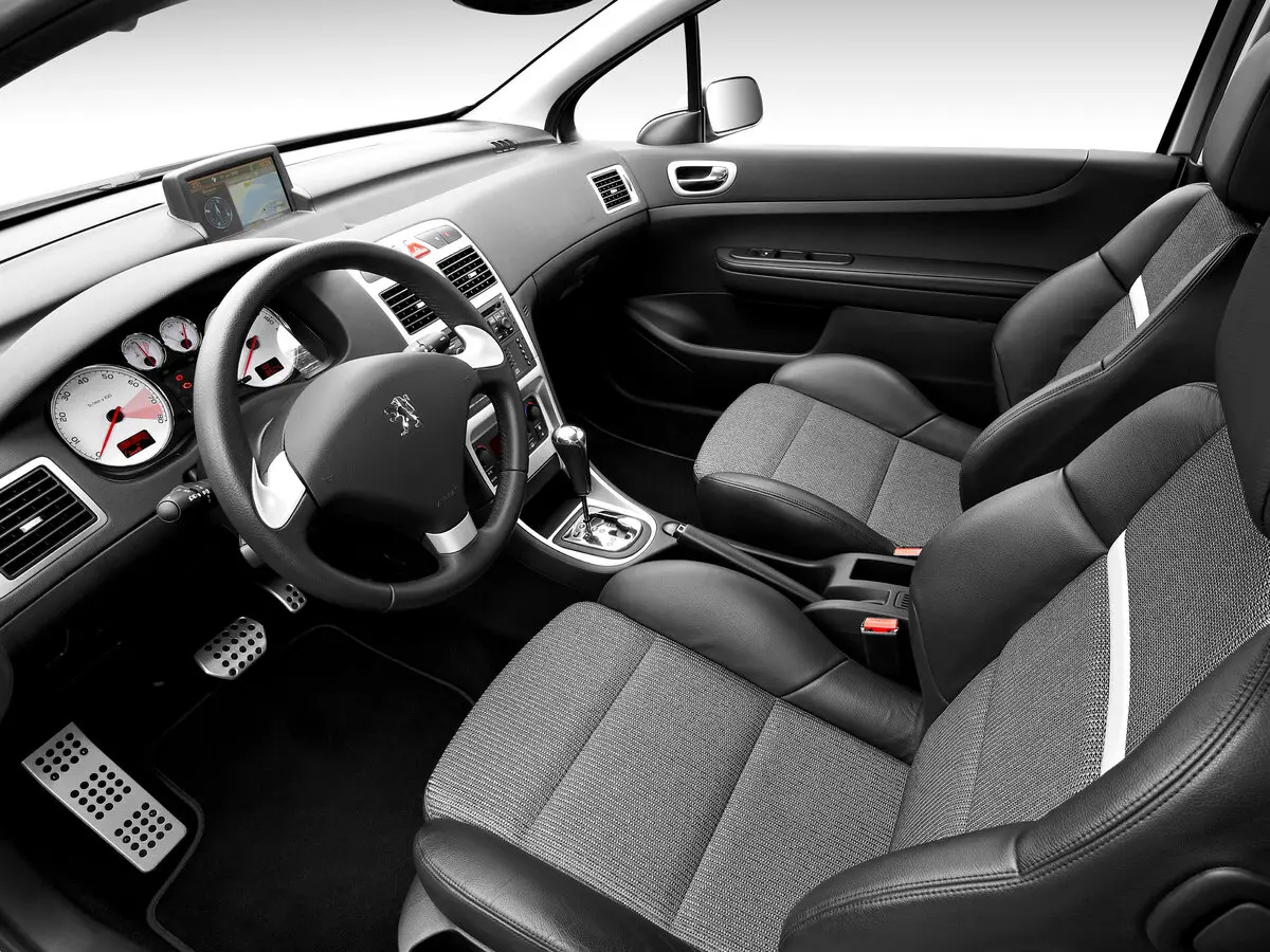 Peugeot 307 I Рестайлинг Хэтчбек 3 дв. — сүрөт 5