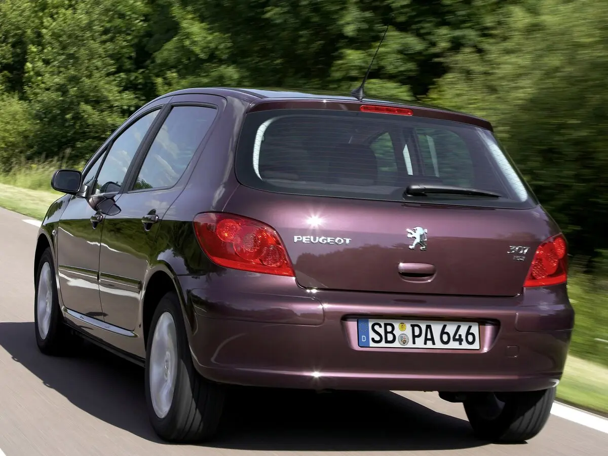 Peugeot 307 I Рестайлинг Хэтчбек 5 дв. — сүрөт 4