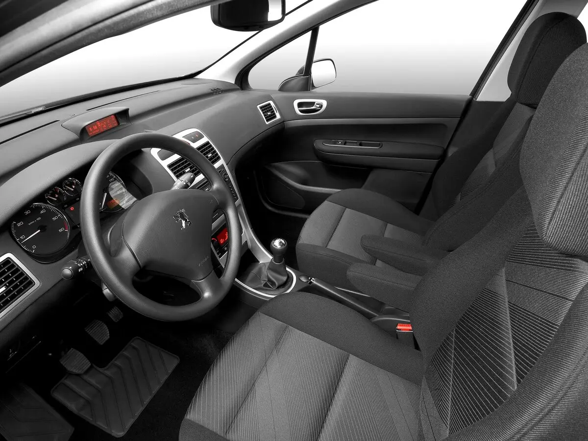 Peugeot 307 I Рестайлинг Хэтчбек 5 дв. — сүрөт 6