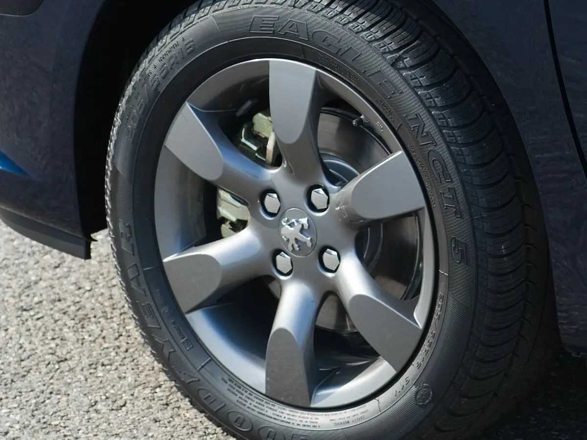 Peugeot 307 I Рестайлинг Универсал 5 дв. — сүрөт 11