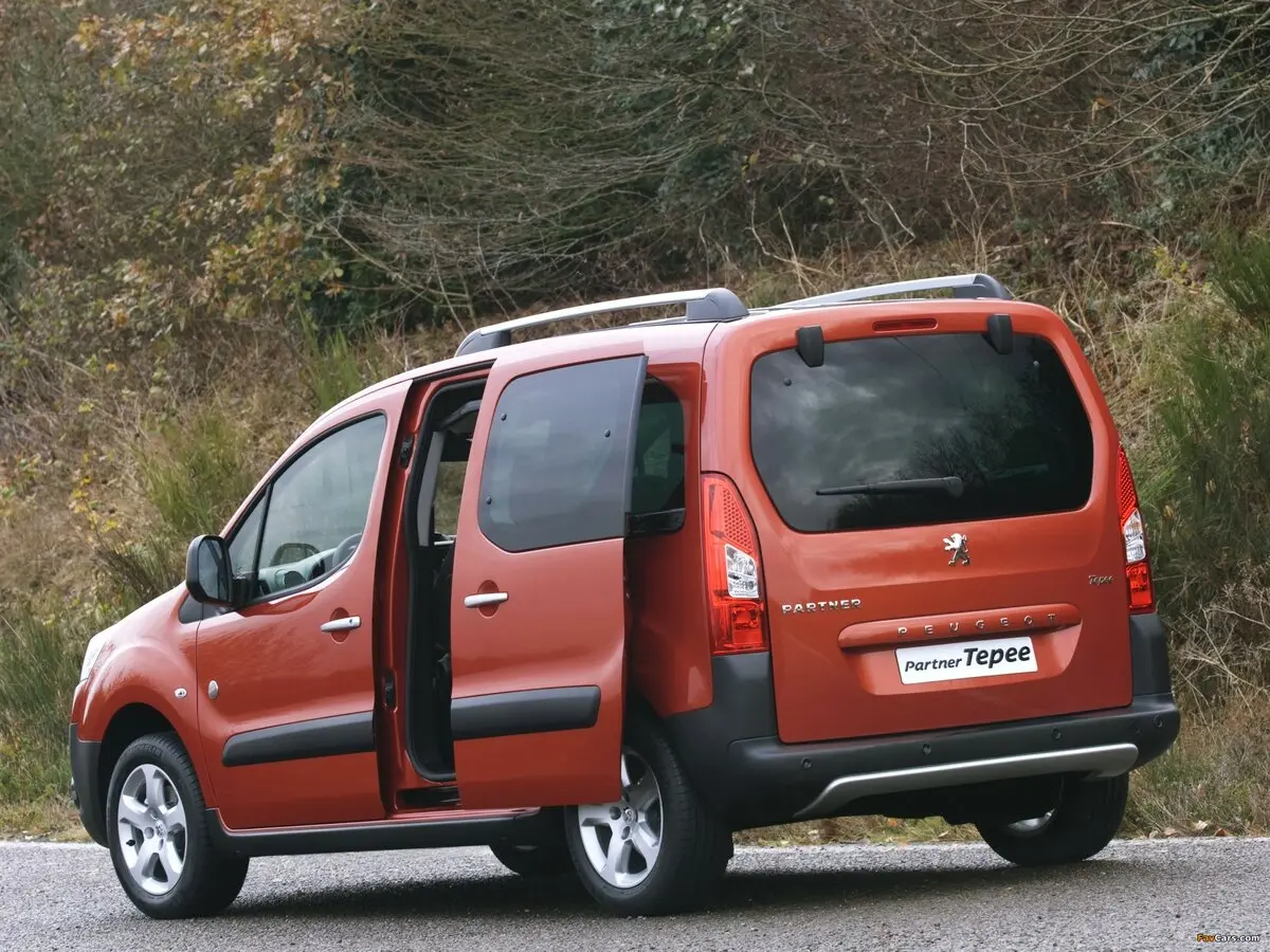 Peugeot Partner II Компактвэн — photo 5