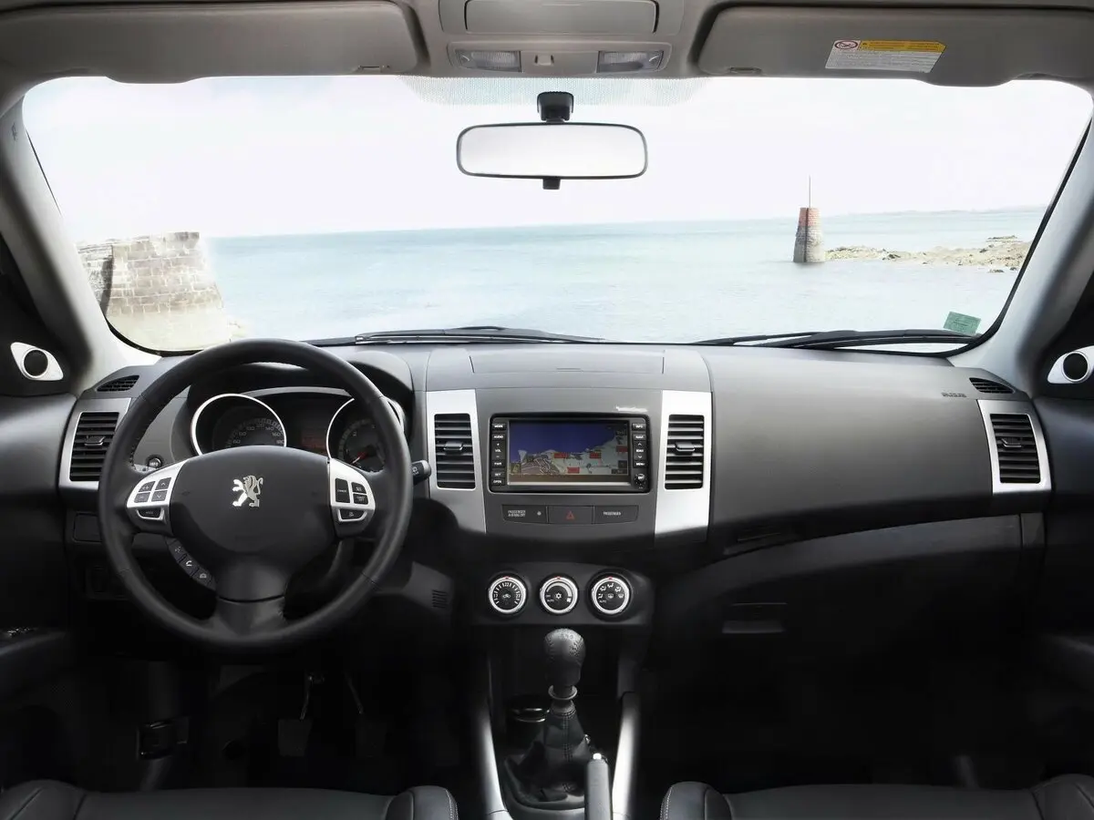 Peugeot 4007 2007 – 2012 Внедорожник 5 дв. — сүрөт 6