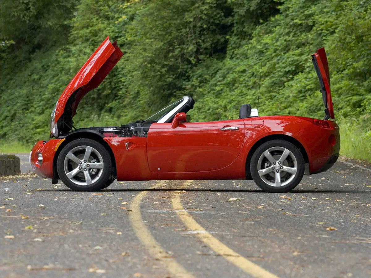 Pontiac Solstice 2005 – 2009 Кабриолет — photo 5