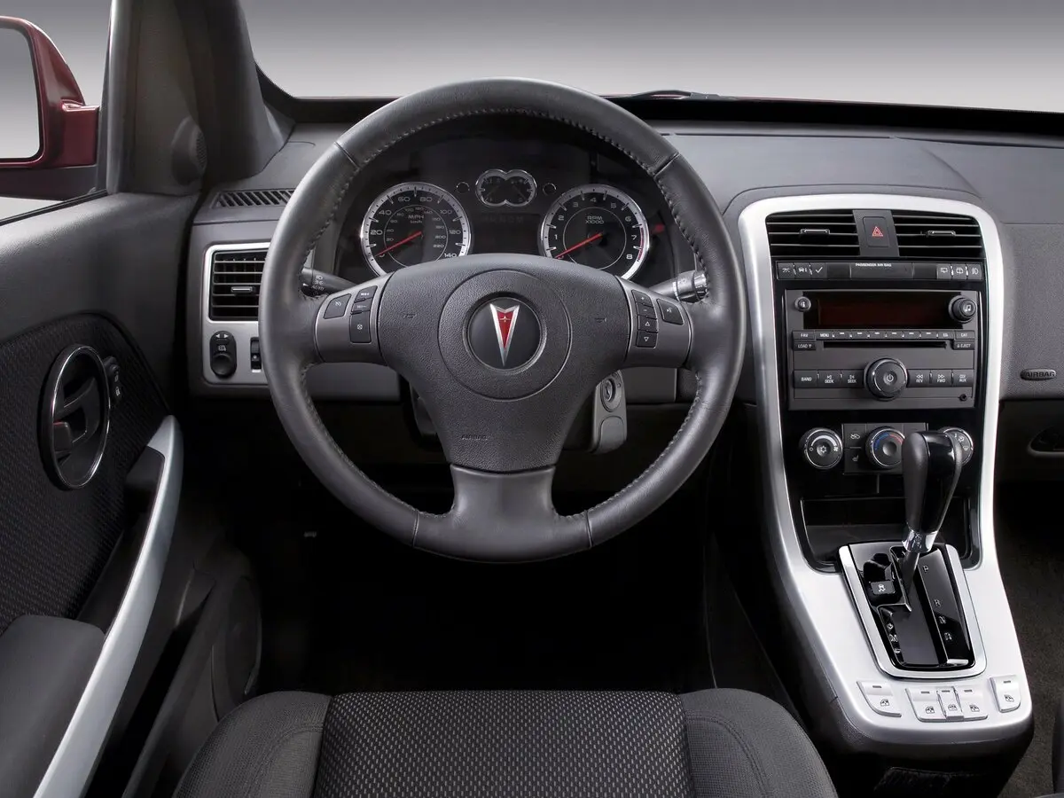 Pontiac Torrent 2005 – 2009 Внедорожник 5 дв. — сүрөт 7