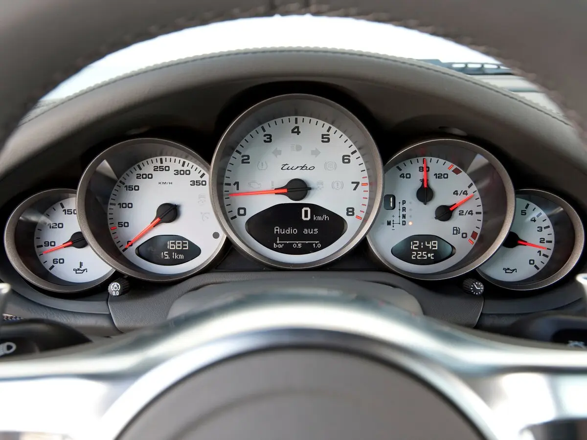 Porsche 911 VI (997) Рестайлинг Купе — сүрөт 9