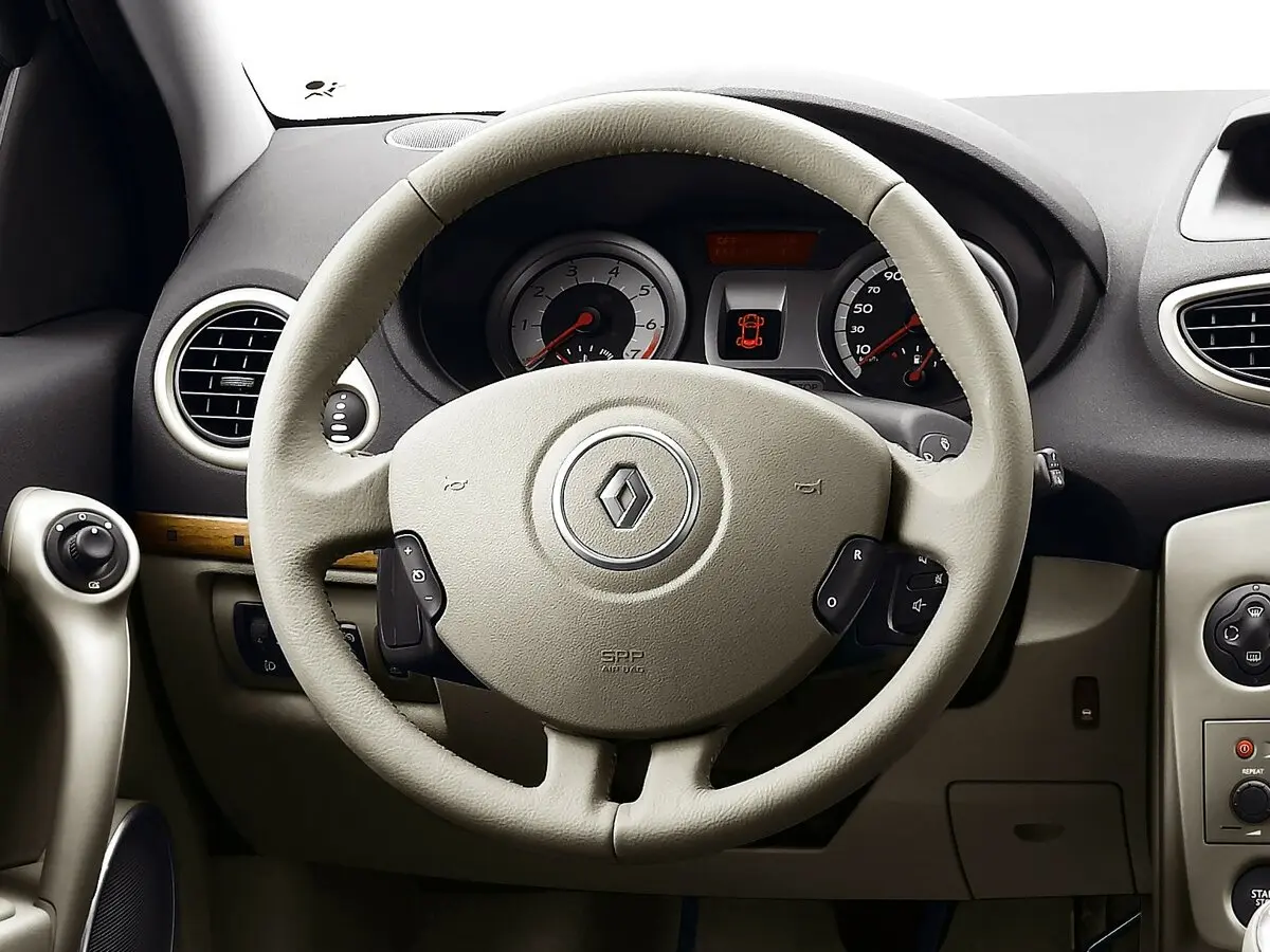 Renault Clio III Хэтчбек 5 дв. — сүрөт 9